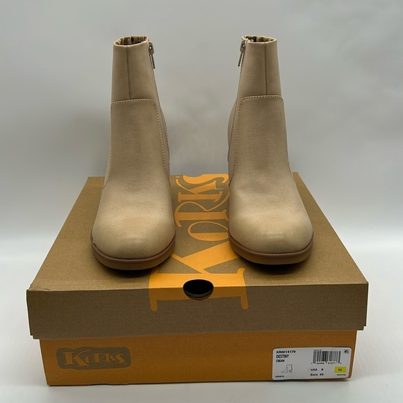 2273- Korks Ankle Boots Cream Colors Size 8 M NWT - Picture 12 of 14
